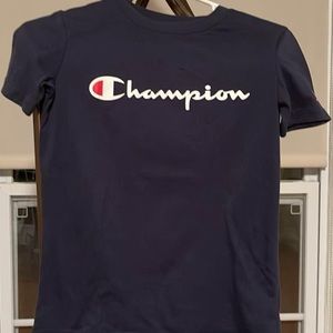 Champion Boys Medium Shirt